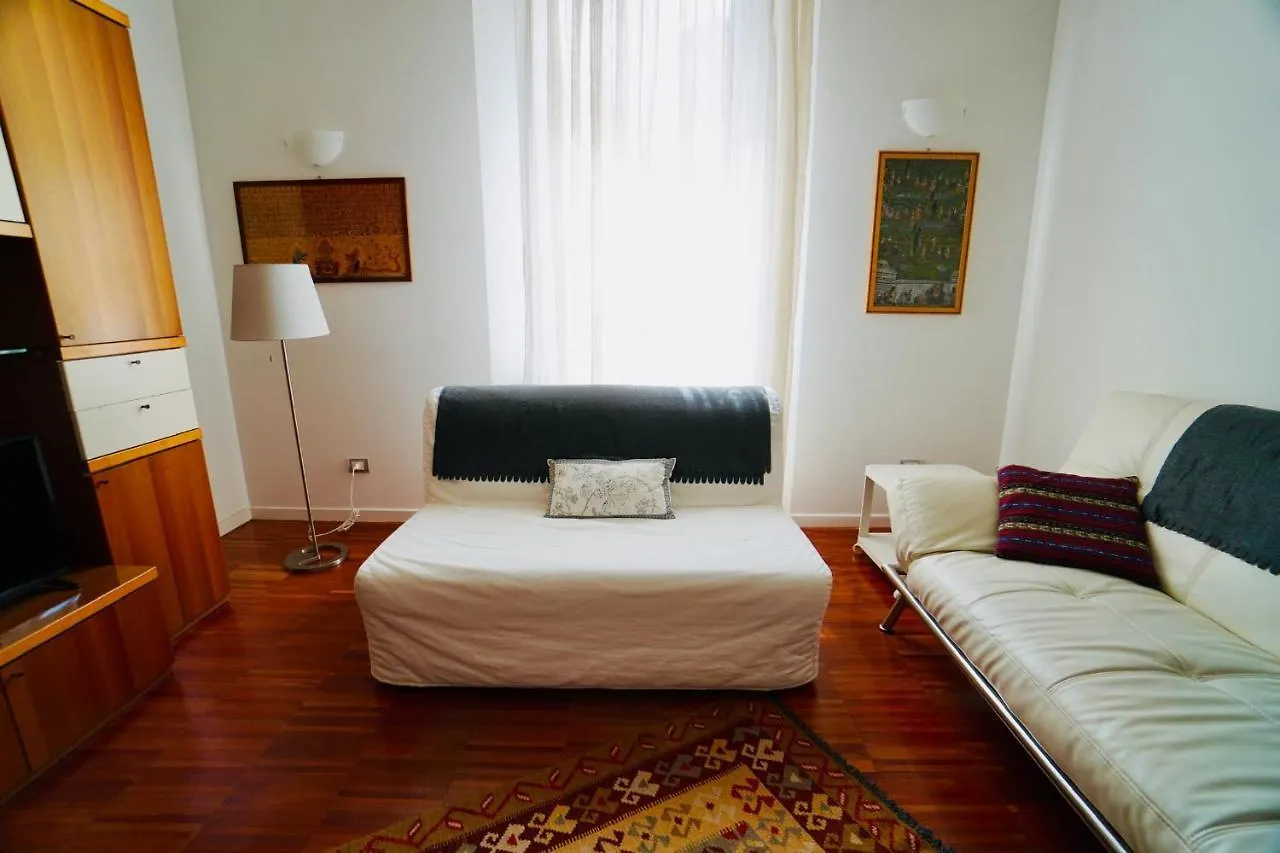 דירות בולוניה A Casa Di Enza